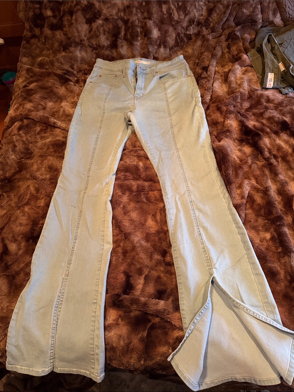 Light Blue Women's Flare Jeans - Levi's 31x34